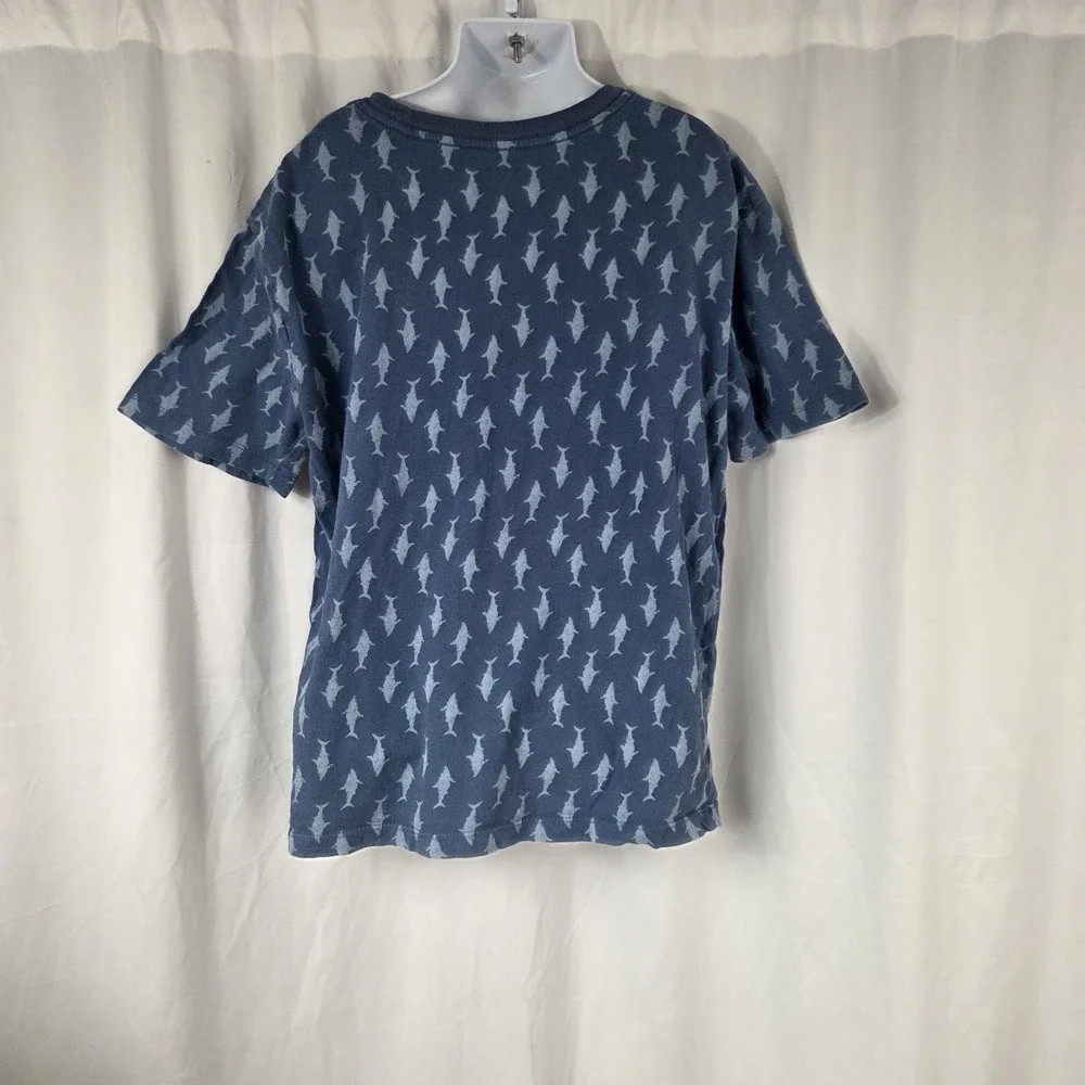 Old Navy Boys Size Large Short Sleeve Crew Neck T Shirt Blue Shark Print